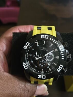 Invicta Men’s Yellow and Black Sport Chronograph Watch - Bold Silicone Strap